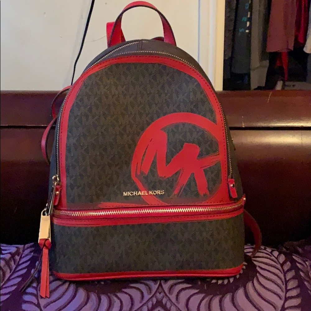 MK RHEA MEDIUM BACKPACK